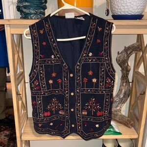 VINTAGE- Corduroy Embroidered Navy Vest with Floral Resign by Bobbie Brooks